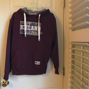 Men's Burgundy Iceland Pullover Hoodie